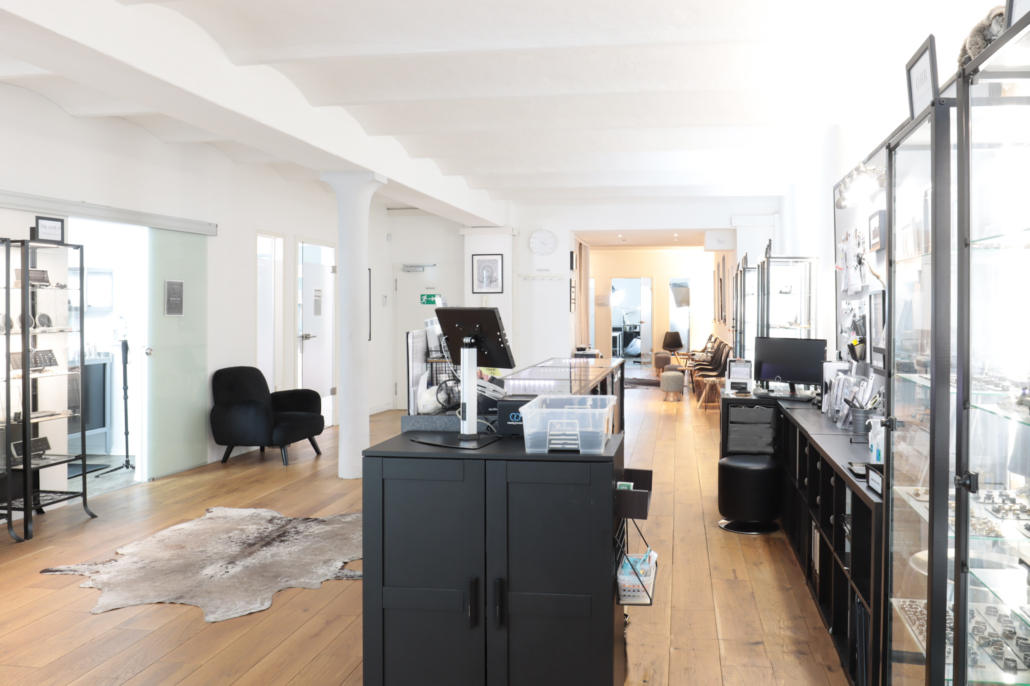 38C6168B-BF99-4E37-AFE3-64936A657AAA-1030x686